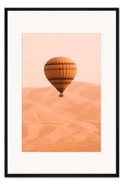 Gerahmter Kunstdruck Ballon über der Wüste