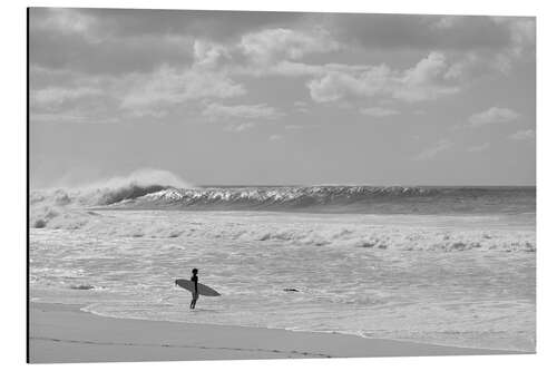 Aluminium print Surfers on the beach in Hawaii