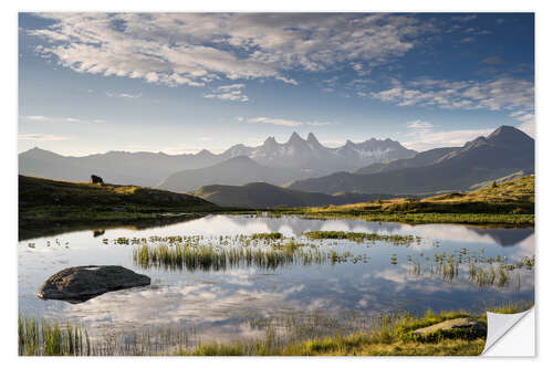 Naklejka na ścianę Alpine idyll with mountain lake