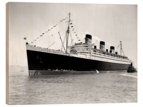 Holzbild Jungfernfahrt der Queen Mary