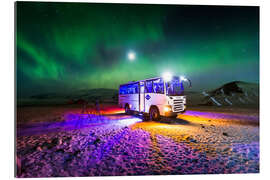 Gallery print Northern light over a bus