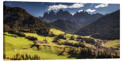 Canvas-taulu Mountain idyll in autumn - Villnöß in the Dolomites