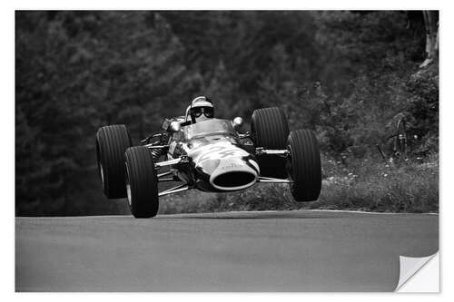 Selvklebende plakat Jackie Oliver i Lotus 48 Ford på Nürburgring 1967