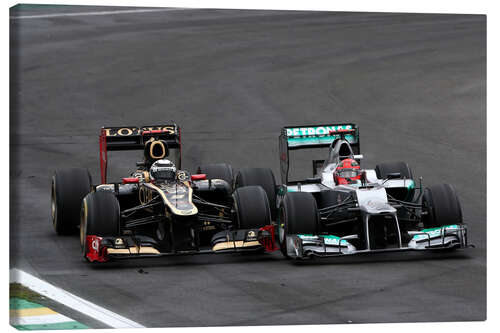 Lerretsbilde Michael Schumacher battles with Kimi Raikkonen, Brazilian GP 2012