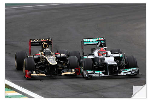 Selvklæbende plakat Michael Schumacher battles with Kimi Raikkonen, Brazilian GP 2012