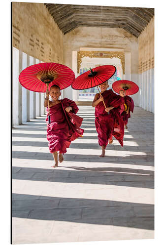 Aluminium print Monks running, Myanmar