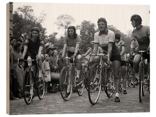 Trebilde First International Women's Cycling Race, 1955