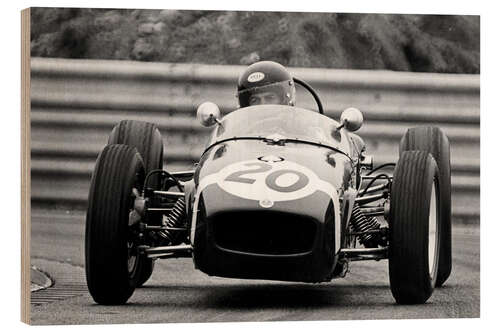 Holzbild George Harrison im Rennwagen, Donington Park 1979