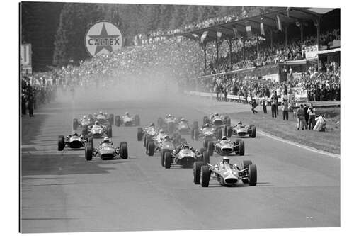 Galleritryk Jim Clark leads the field at the start, Belgian GP 1967