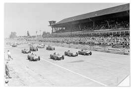 Selvklebende plakat Juan Manuel Fangio, Mike Hawthorn, Jean Behra and Peter Collins, Nürburgring 1957