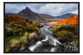 Gerahmter Kunstdruck Fluss aus den Bergen von Wales