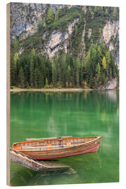 Holzbild Ruderboot am Pragser Wildsee