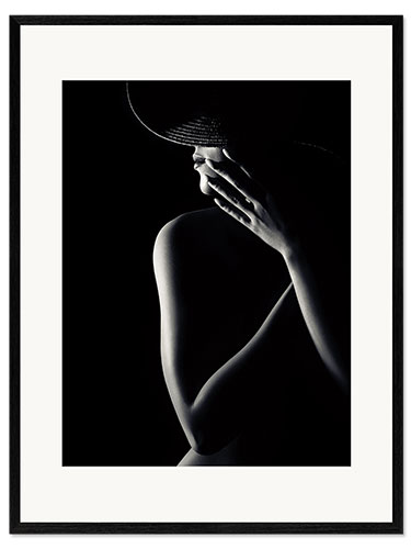 Ingelijste kunstdruk Woman with black hat