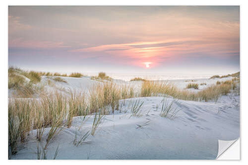 Selvklebende plakat Sunrise in the dunes on Sylt