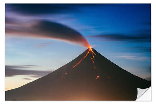 Selvklebende plakat Mayon volcano eruption, Philippines