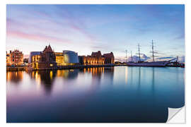 Naklejka na ścianę Ozeaneum and Gorch Fock I, Stralsund