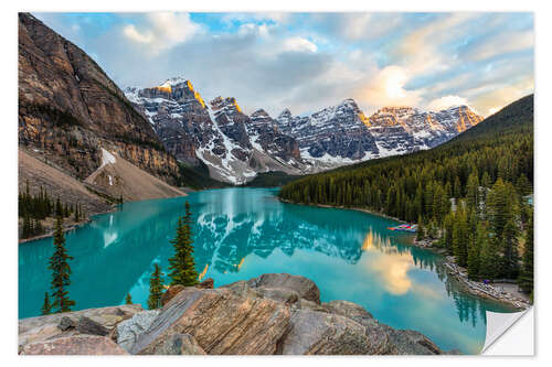 Wall sticker Moraine Lake in Alberta, Canada