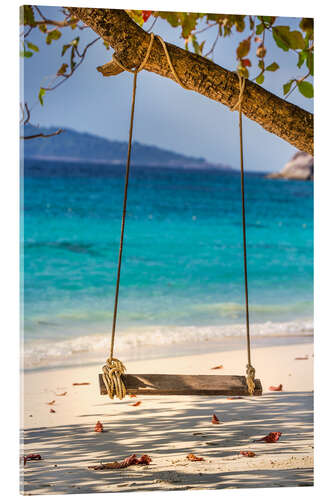 Akrylglastavla Wooden swing on the sandy beach