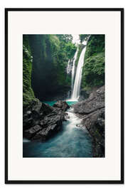 Gerahmter Kunstdruck Wasserfall im Regenwald auf Bali