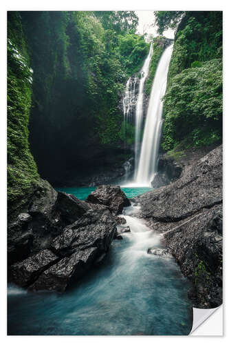 Wandsticker Wasserfall im Regenwald auf Bali