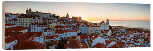 Holzbild Sonnenaufgang über Lissabon, Portugal