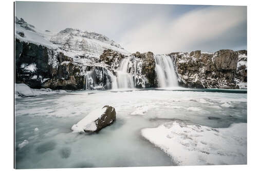 Galleriataulu Waterfall in winter, Iceland