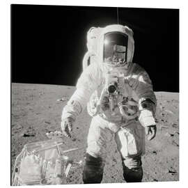 Aluminium print Apollo 12 astronaut bean on the moon