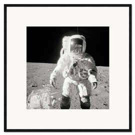 Framed art print Apollo 12 astronaut bean on the moon