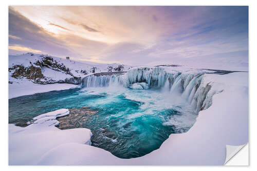 Sisustustarra Winter sun at Godafoss in Iceland