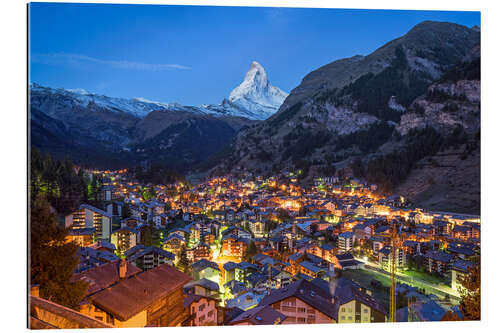 Quadro em plexi-alumínio Vista de Zermatt e Matterhorn à noite