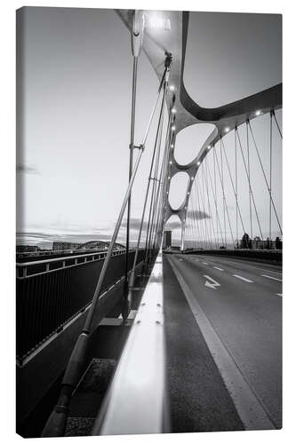 Canvastavla Frankfurt harbor bridge at night