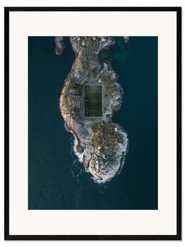 Kehystetty taidepainatus Henningsvaer soccer field in Lofoten