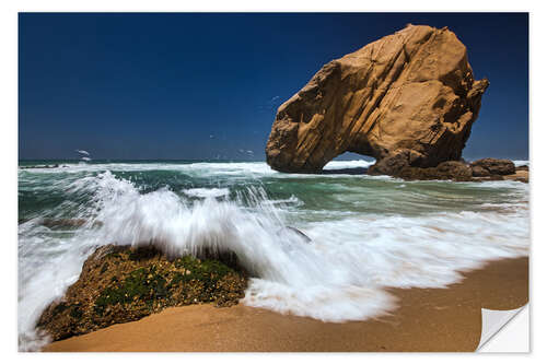 Selvklæbende plakat Rocks in the sea on Santa Cruz beach in Portugal