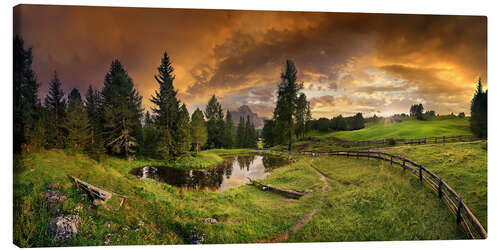 Tableau sur toile Lac de montagne au coucher du soleil avec le Sassolungo