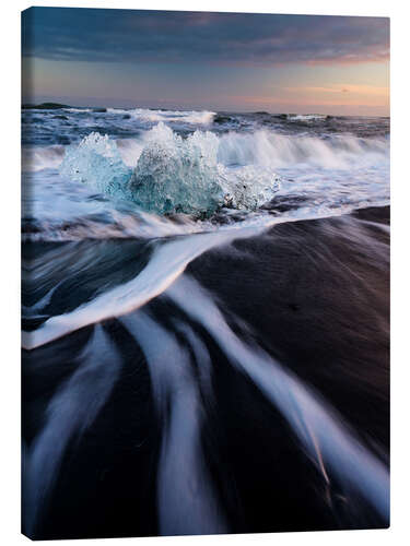 Canvastavla Ice cream on Jokulsarlon beach, Iceland