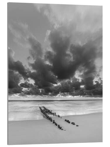 Gallery print Groyne with clouds, black and white