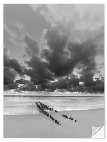 Naklejka na ścianę Groyne with clouds, black and white