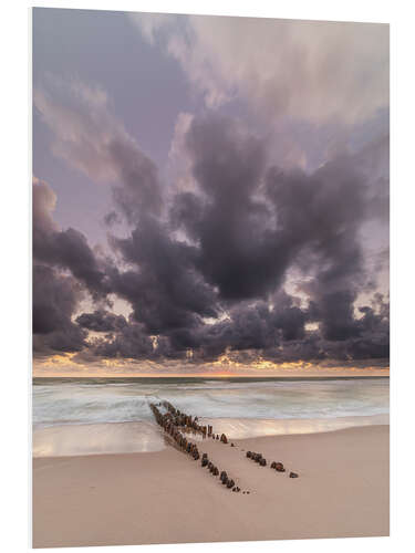 Bilde på skumplate Groyne with clouds