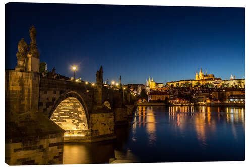 Leinwandbild Karlsbrücke in Prag bei Nacht