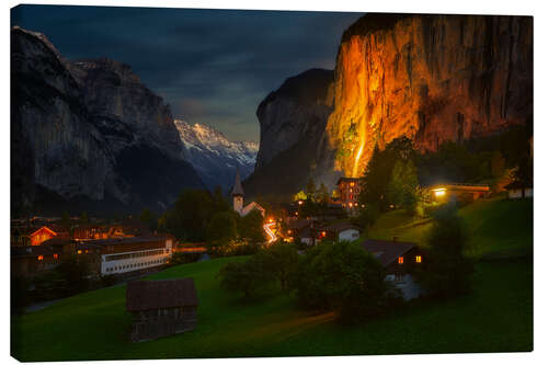 Lerretsbilde Waterfall in Lauterbrunnen, Switzerland