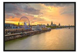 Gerahmter Kunstdruck Die Skyline von Köln bei Sonnenuntergang