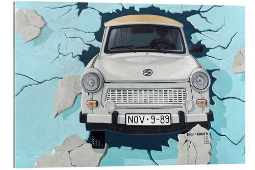 Galleritryk Test the best, Trabi breaks through the wall