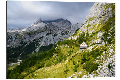 Galleriataulu Mountain hut at Triglav, Slovenia