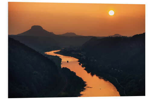 Print på skumplade Evening sun over the Elbe (Lilienstein)