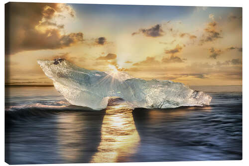 Canvas print Shining iceberg on the island of Iceland in the sunlight