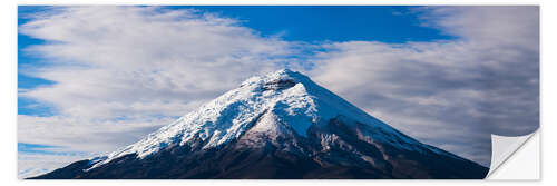 Sisustustarra Cotopaxi Volcano Glacier Capped Summit in Ecuador