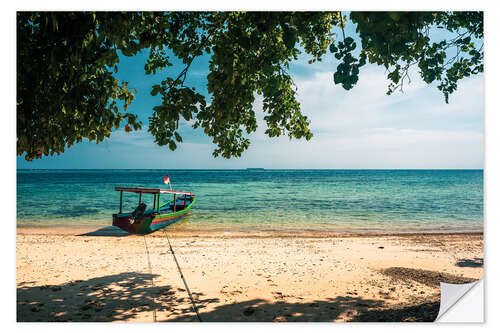 Selvklebende plakat Traditional Boat on a Tropical Sandy Beach