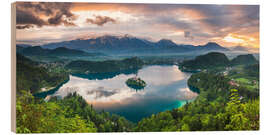 Stampa su legno Paesaggio del lago di Bled al tramonto in Slovenia