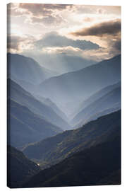 Canvas print Misty Mountain Landscape in the Jungle