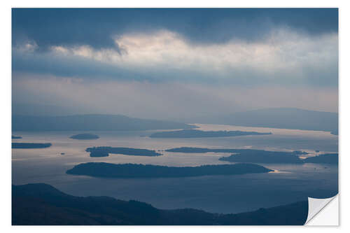 Självhäftande poster Loch Lomond in Scotland